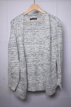 Atmosphere White Sweater with Black Dots - Large