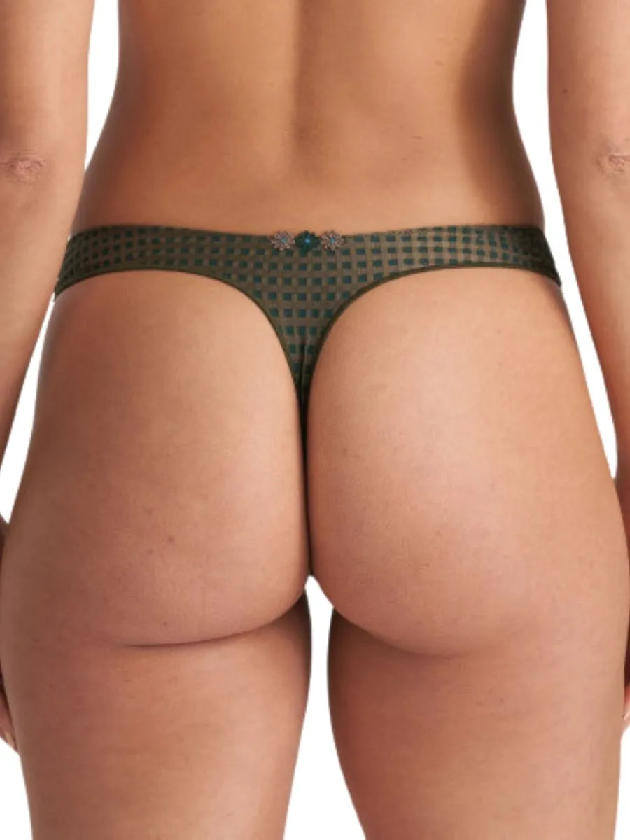 Avero Thong