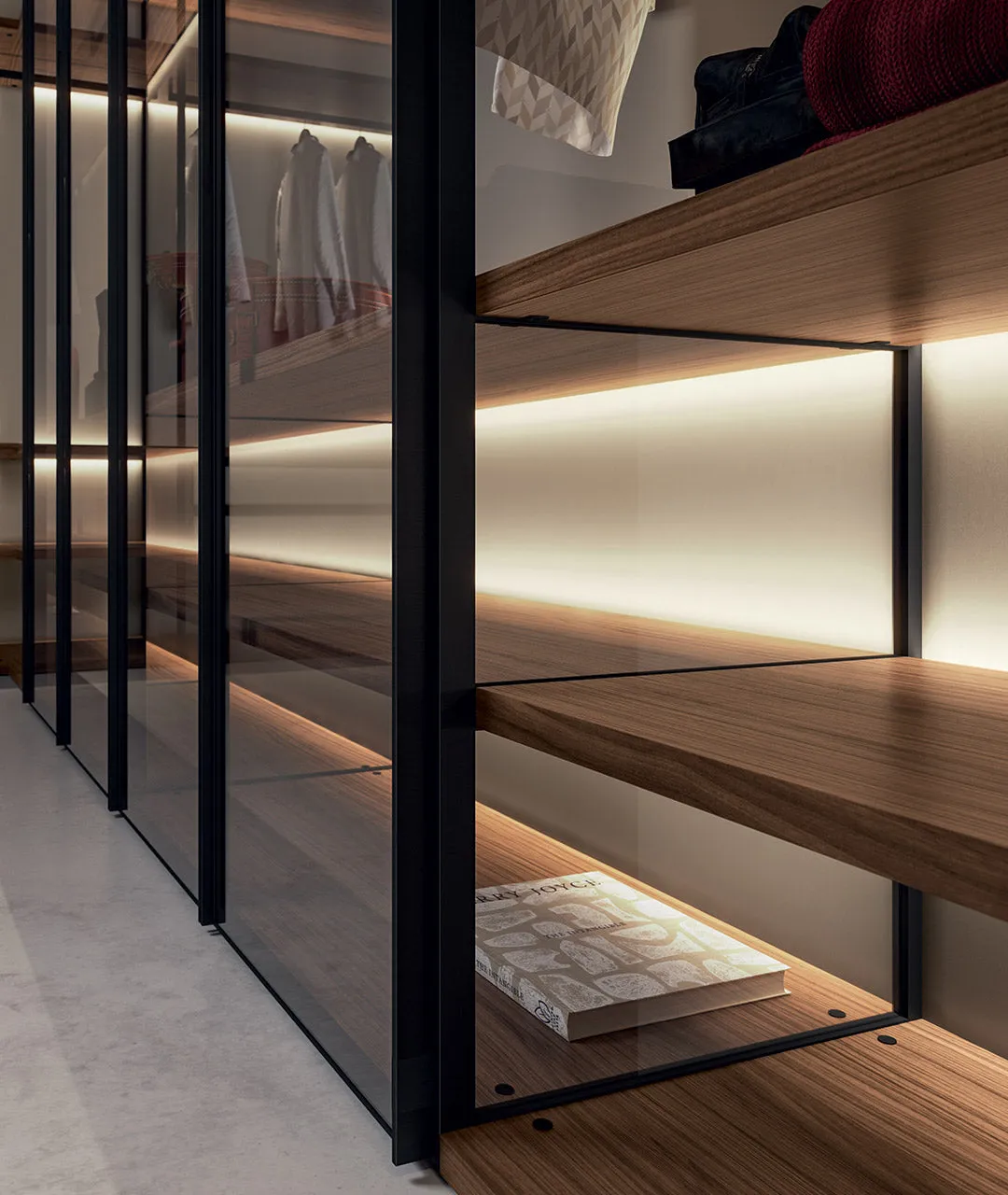 BRERA Walk-in-Wardrobe