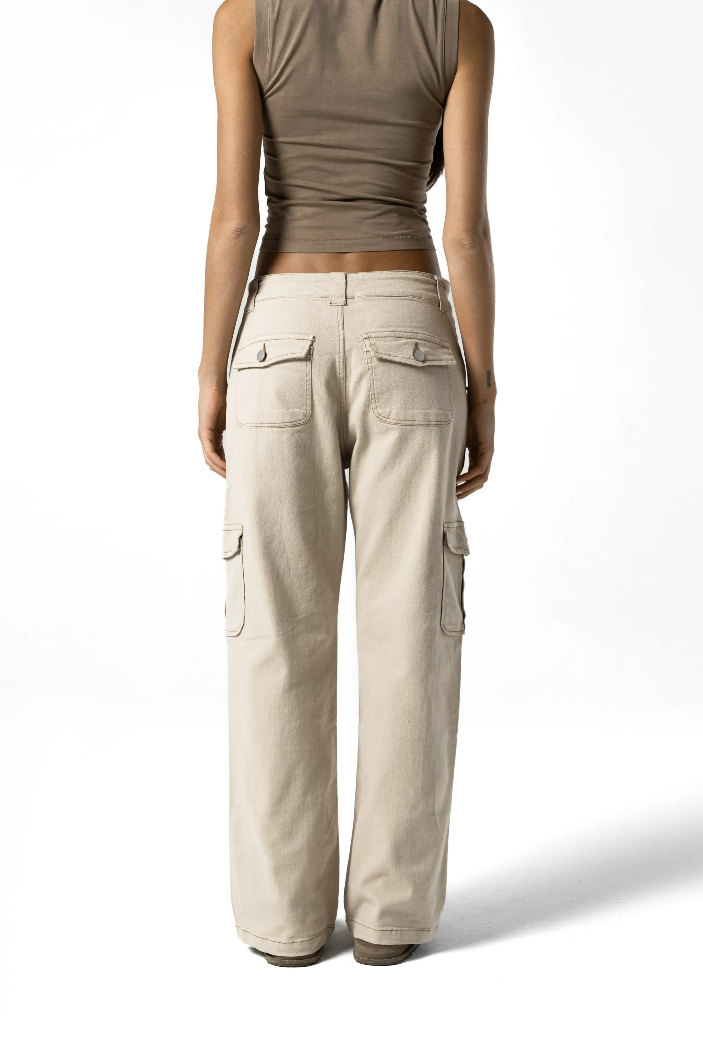 Coyote Cargo Pants in Tan Wash