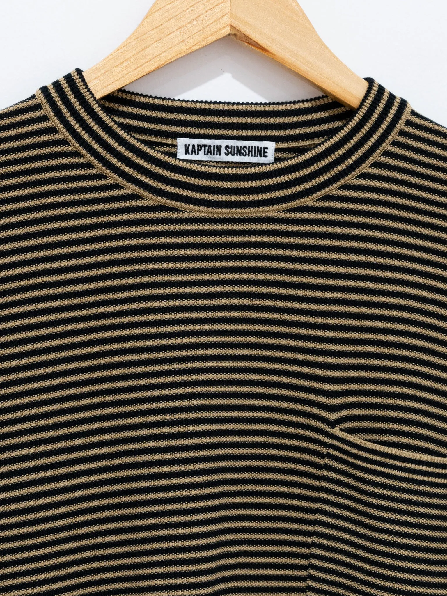 Crewneck Knit Border Pocket Tee - Black/Beige