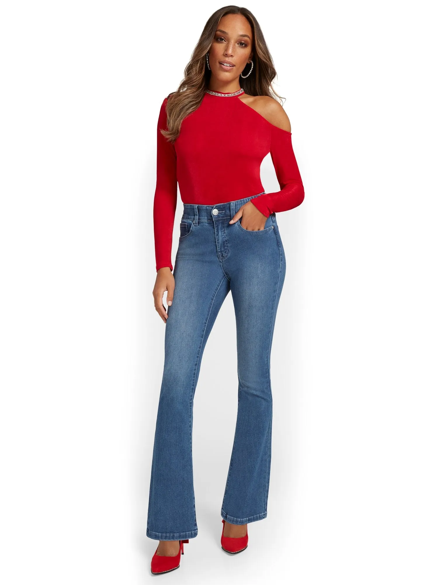 Curvy High-Waisted Bootcut Jeans - Light Wash