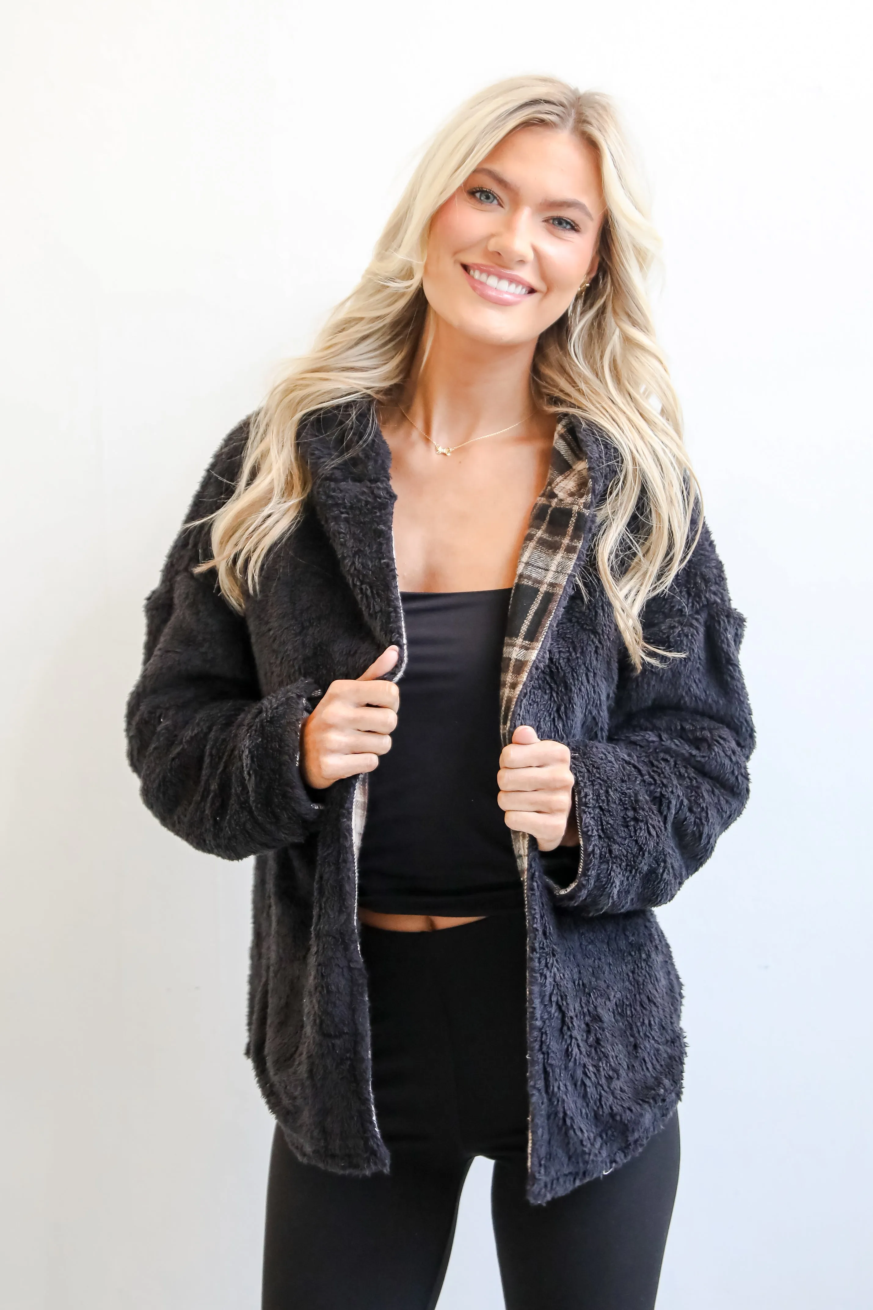 FINAL SALE - Perfected Comfort Reversible Sherpa Plaid Jacket - DOORBUSTER