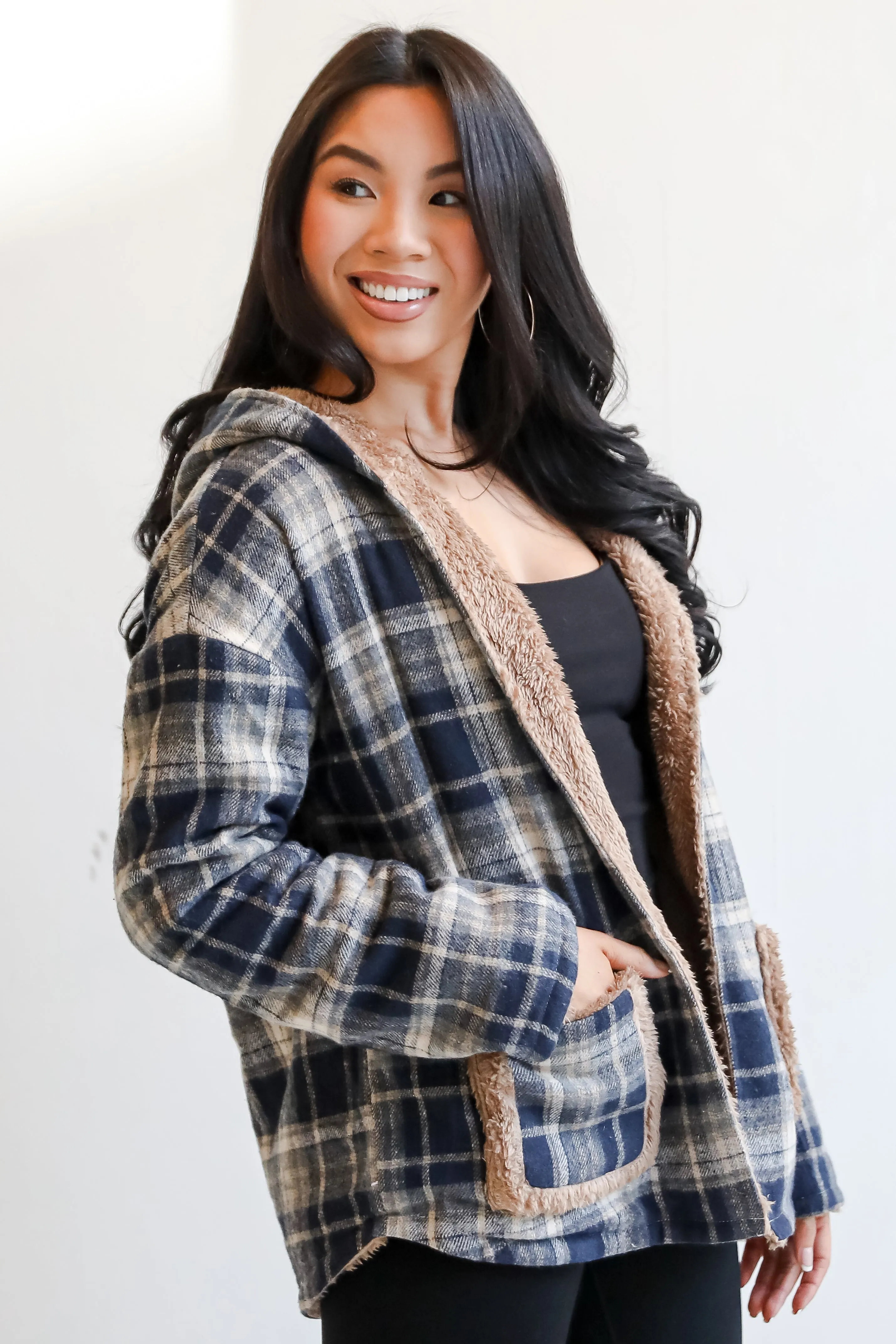 FINAL SALE - Perfected Comfort Reversible Sherpa Plaid Jacket - DOORBUSTER