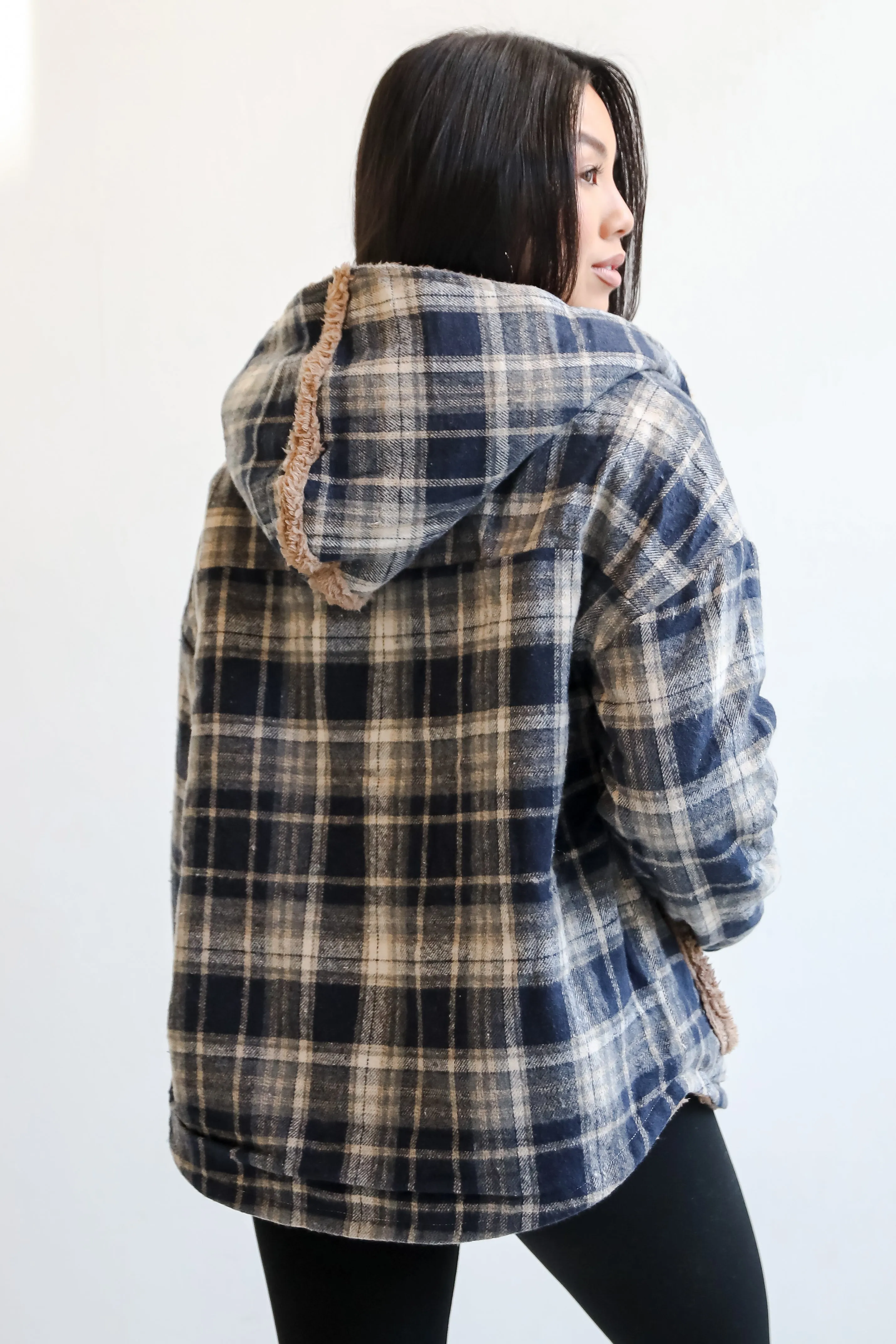 FINAL SALE - Perfected Comfort Reversible Sherpa Plaid Jacket - DOORBUSTER