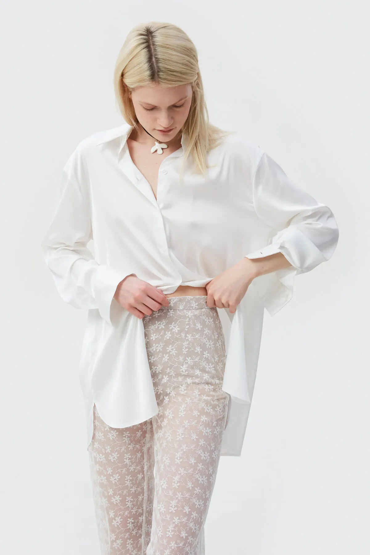 FLARED LACE PANTS