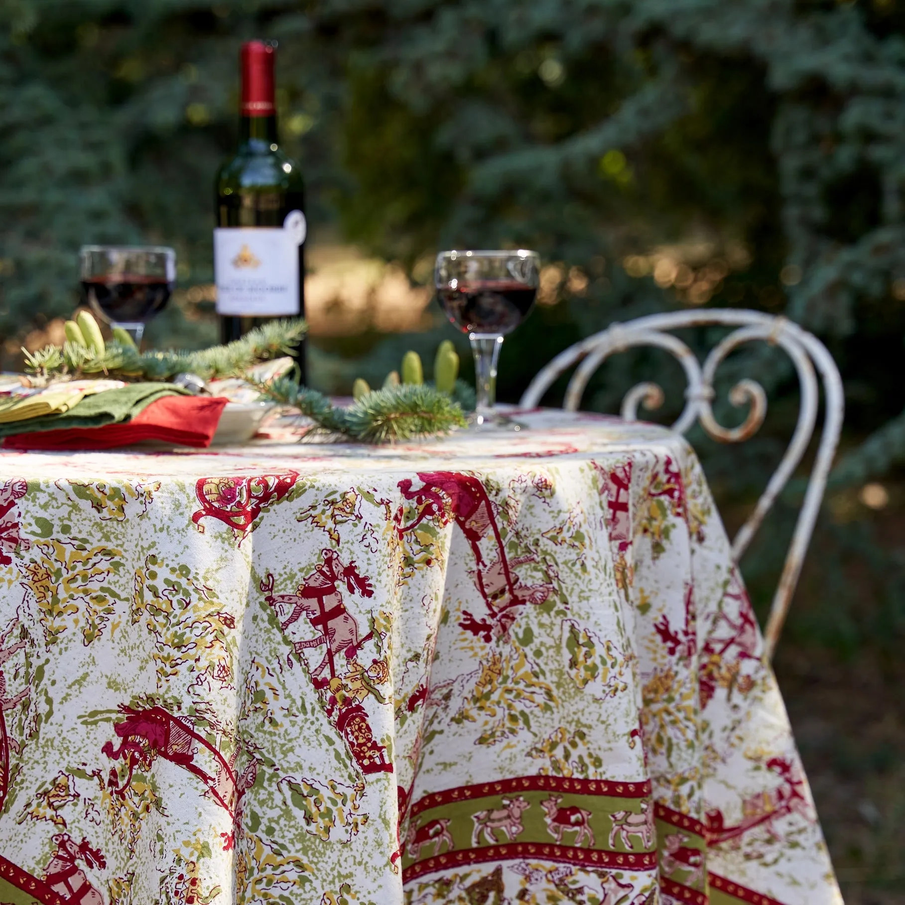 French Tablecloth Renne Red & Green