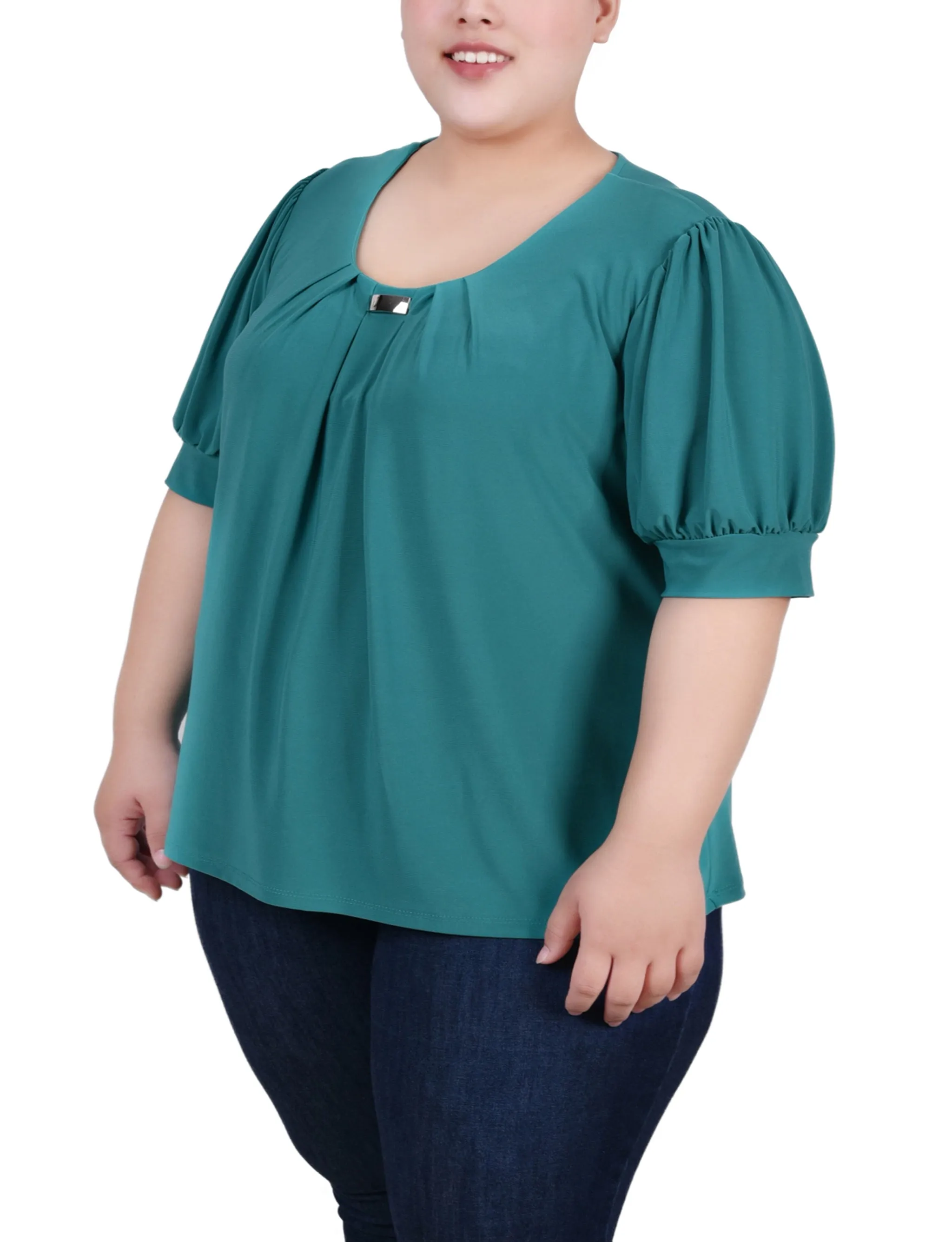 Plus Size Short Sleeve Balloon Sleeve Top With Hardware