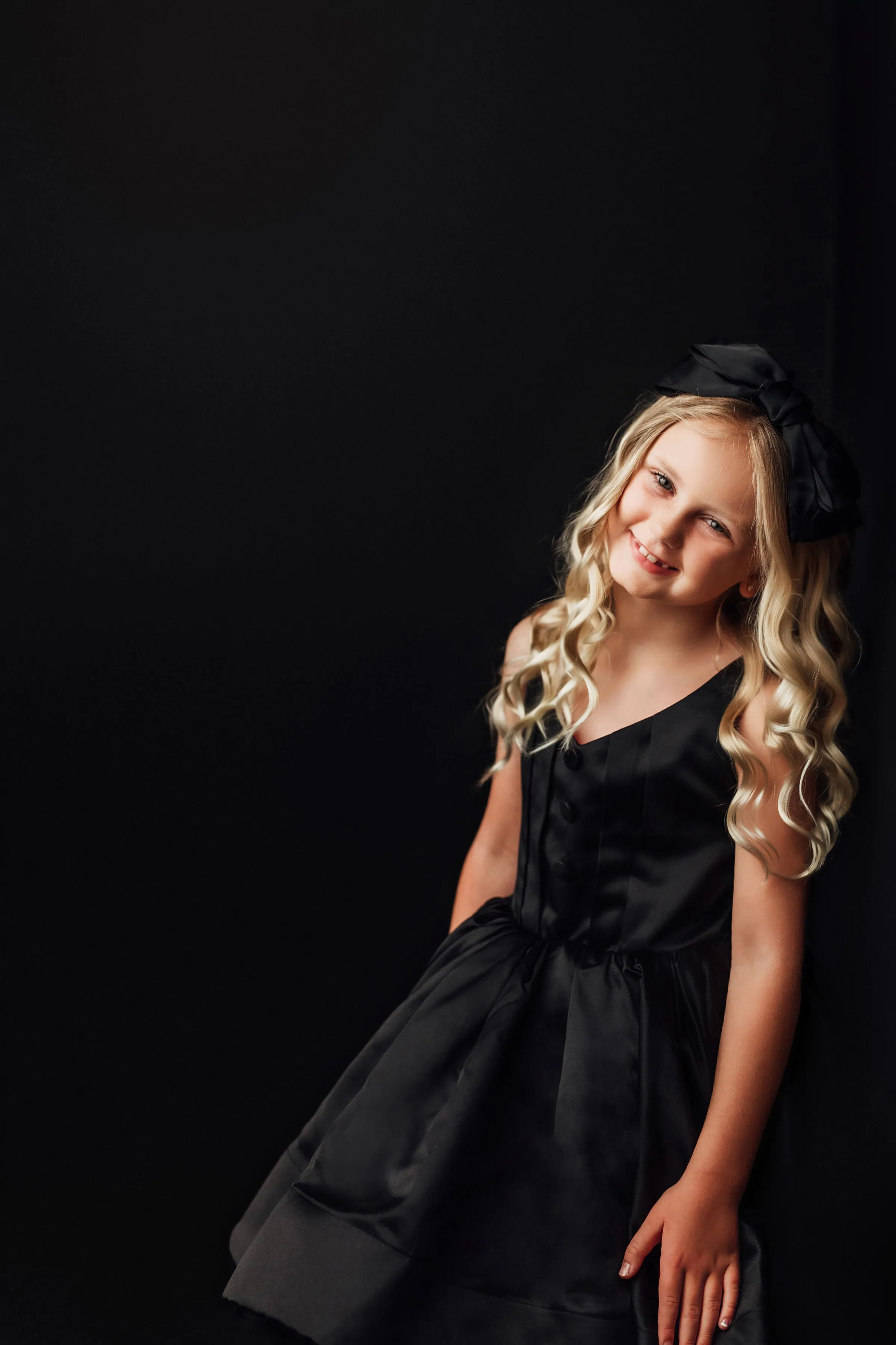 Reversible "Dolly" Pink/black  Petal  Length Dress ( 7 year- 8 year)