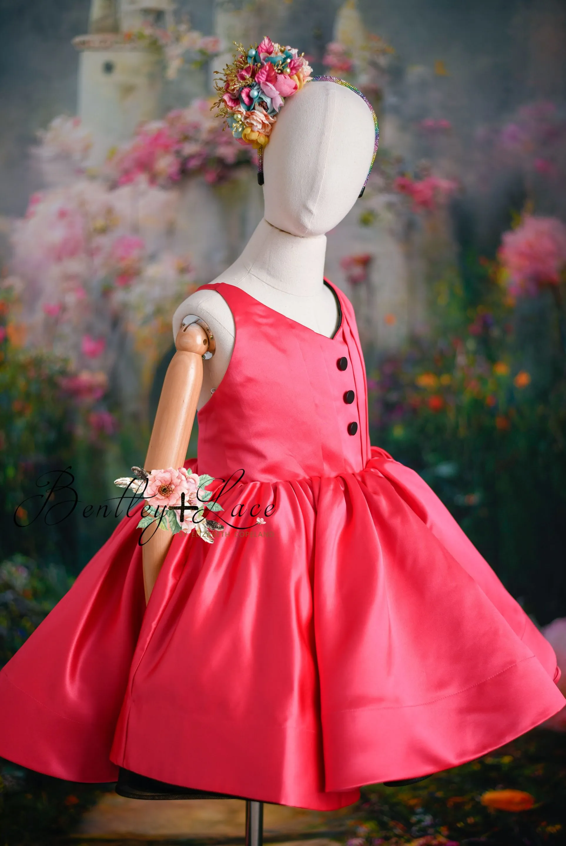 Reversible "Dolly" Pink/black  Petal  Length Dress ( 7 year- 8 year)