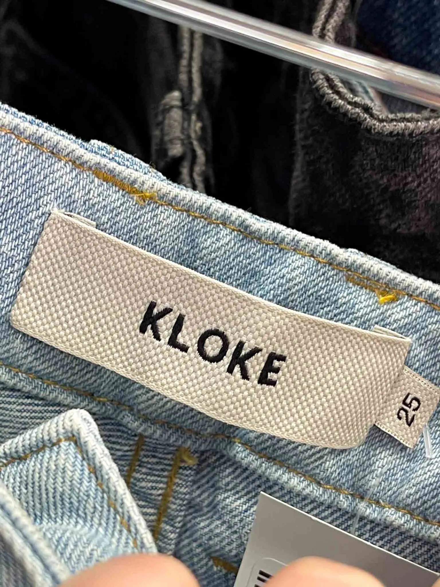 Size 25 -  Kloke Two Tone Straight Jeans