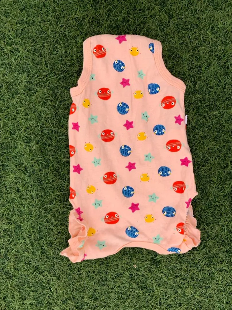 Stars and moon bodysuit size 0-6months