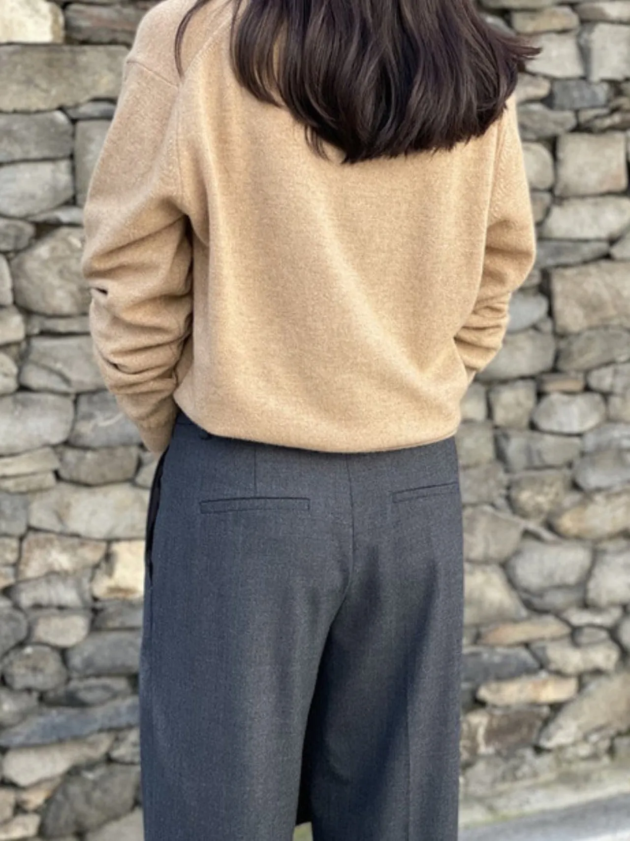 WOOL CASHMERE V NECK KNIT